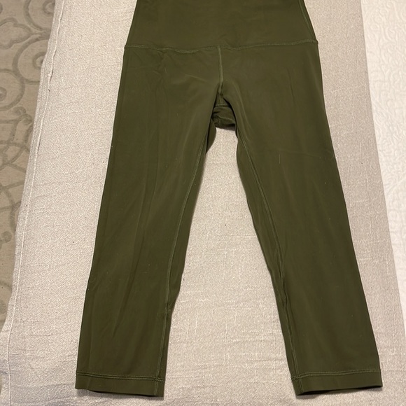 Lululemon align crop legging - Picture 3 of 3